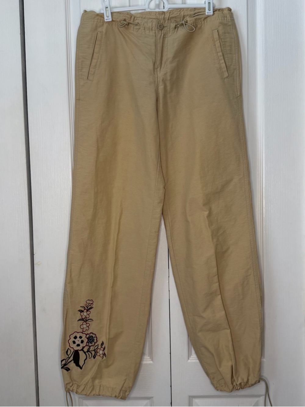 Canyon River Blues Khaki Drawstring Floral Embroidered Pants Women’s Juniors 7